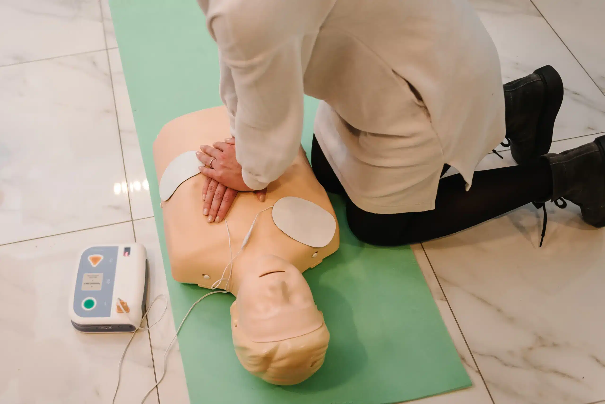 Online ACLS Classes Oakland: Your Guide